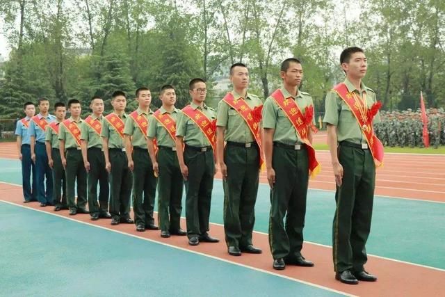 退役士兵和退伍