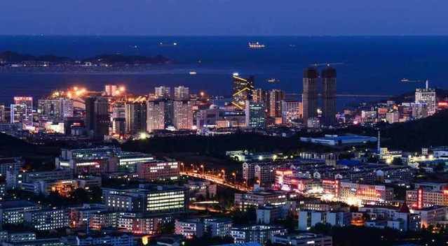 gdp增速_2018大连gdp7000亿