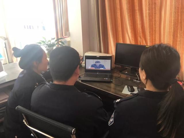 所组织民辅警观看纪念五四运动100周年大会直