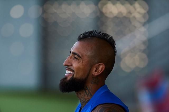 比达尔什么时候转会巴萨