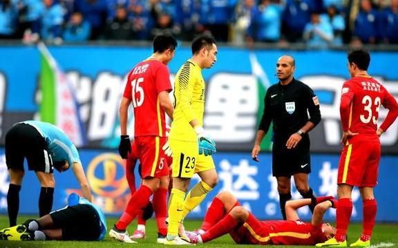 杜震宇影响团结被退役,亚泰高层对于联赛形势