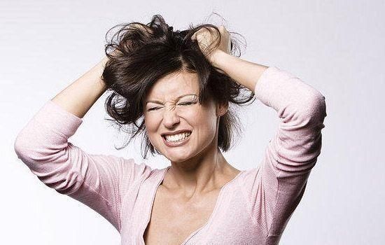 南方人湿气重,醋泡大蒜这样吃,4天湿气没了