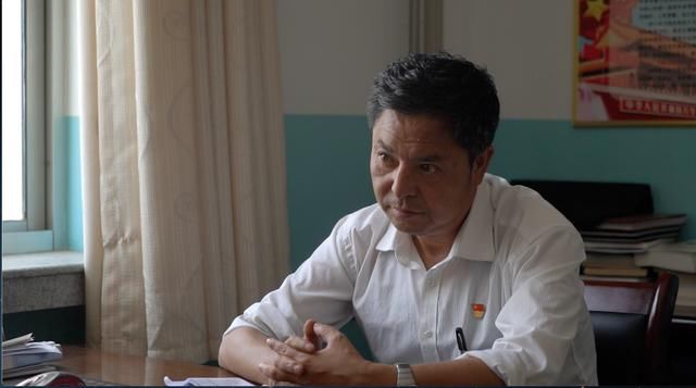 甘肃庆阳女孩坠楼案再调查:矛盾的官方回应