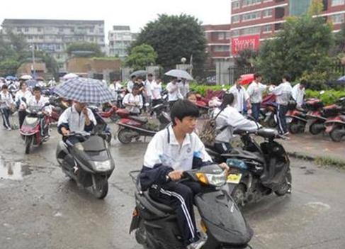 交通新规定:禁止这种类型的电动车上路!让许多