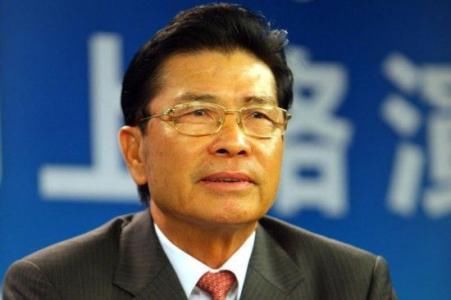 5000元起家做到千亿巨头,他是实业界最神秘低调的老板!