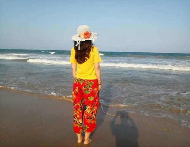 一场适合“70后”的旅行，独自一人带上比基尼来热带的三亚游