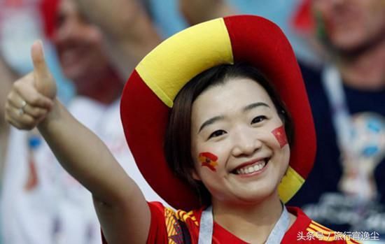 中国足球没进世界杯,中国女球迷却赢在俄罗斯