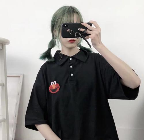 女士校服polo衫怎么搭裤子