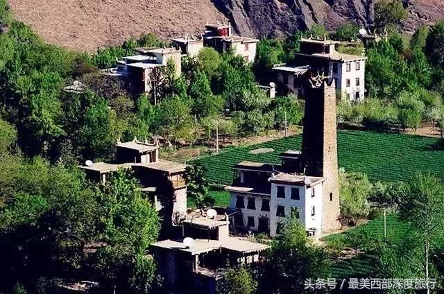 这条川藏线被称作信仰之路