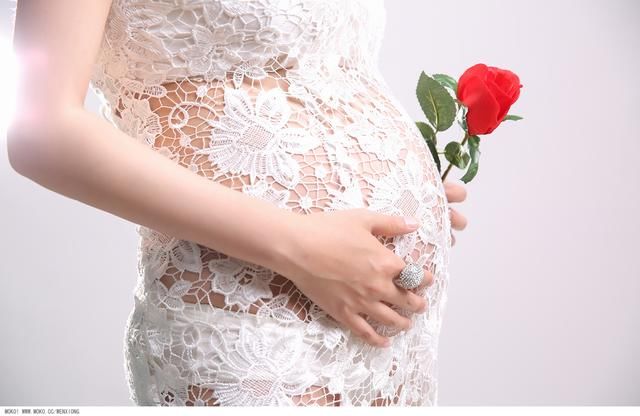 孕期出现这三个现象,是宝宝在提醒妈妈:我们该