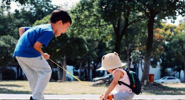章子怡怀二胎,郭晶晶生三胎!怀孕的苦与累,别人