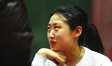 曾被国乒欺负的李晓霞郭跃,如今不打乒乓球,