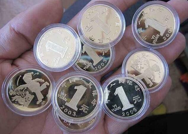 父母遇车祸双亡,9岁小孩独自面对38万元房贷,留给孩子的爱吗?