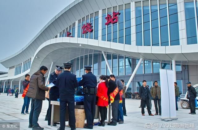 江西省划分为1市2区9县的3线城市,享有豫章第