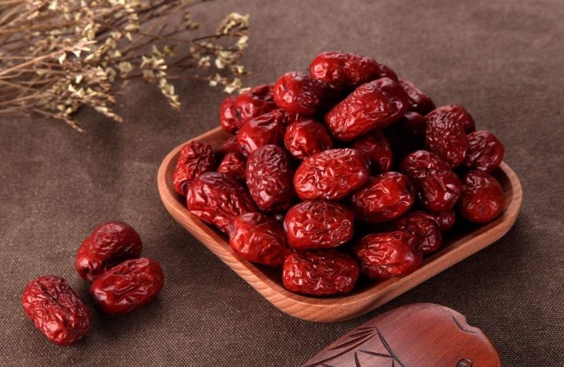 睡眠不好的人,多吃这2样东西,少做这3件事,失眠