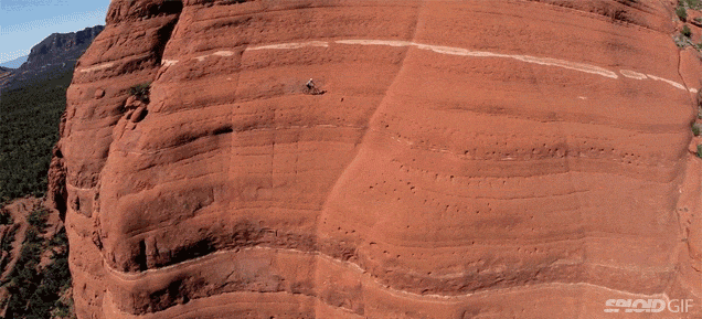 全球最险的10个旅游景点,惊心动魄隔着屏幕都怕,最惊险的在中国