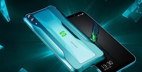 黑鲨游戏手机2冰封银\/Nokia 9 PureView正式开