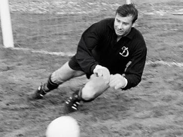 扑点球最牛的门将是谁?你绝对想不到,布冯卡西