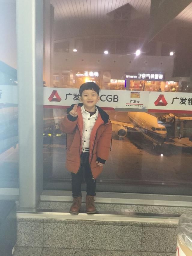 一家人甜蜜的三亚亲子游