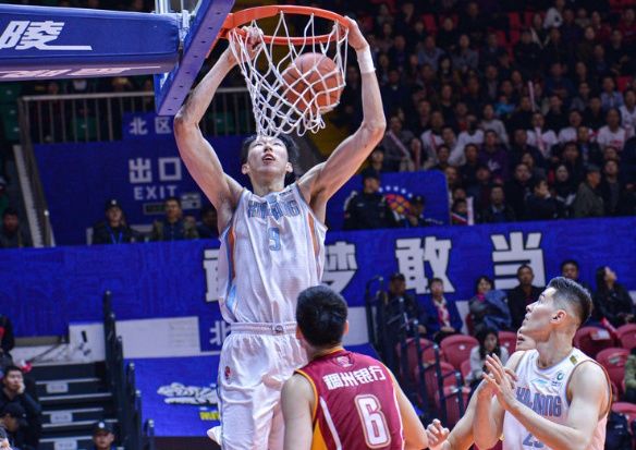 周琦怎么是外援