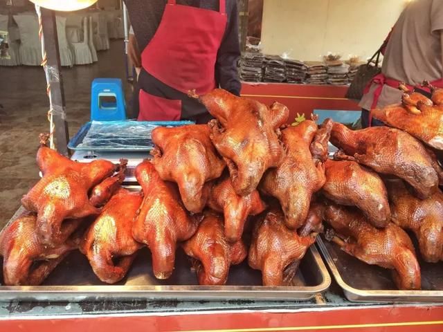 青白江凤凰湖的樱花终于开了，门票免费，再也不用去日本看樱花啦