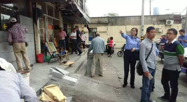 食品安全疏堵结合,在无证无照食品经营治理中