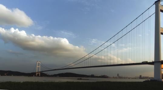 世界十大名桥的之一,跨度名列第四,江阴长江大