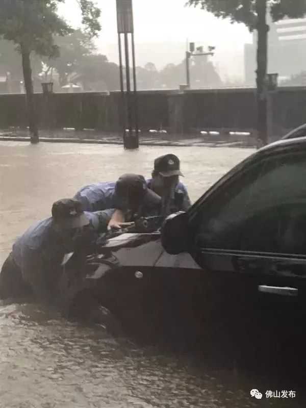 奋战超50年一遇大暴雨,致敬默默奉献的佛山人