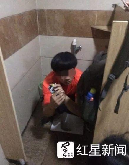 子厕所内猥亵拍照 河南省妇女儿童活动中心急