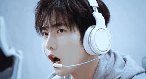 她参加综艺被痛批“低情商”,非科班毕业,却靠《全职》逆风翻盘 ibet国际娱乐