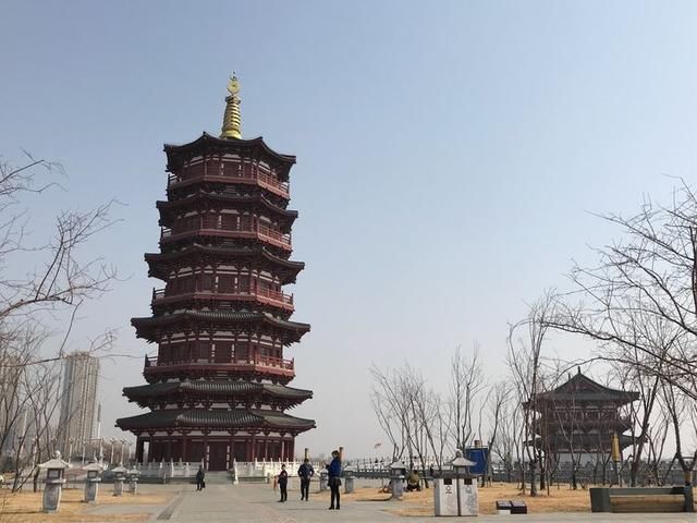 春节闲逛走拍洛阳百态之四：瀍河洛浦梅花艳，桥飞蛟龙丝路长