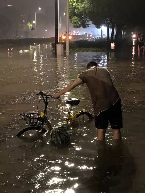 一场暴雨,今天杭州入梅!这样的雨还要继续多久