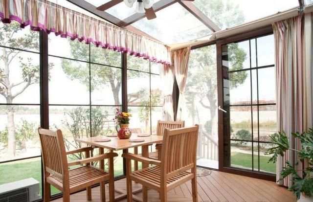 告老还乡，最美大概就是这个样子，回乡下造个院子，过安逸日子！