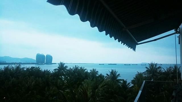 一场适合“70后”的旅行，独自一人带上比基尼来热带的三亚游