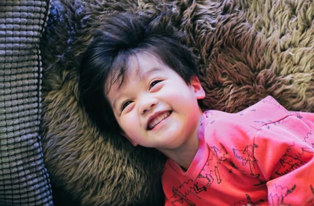 盘点2017颜值萌值不比明星娃低的素人娃,人气