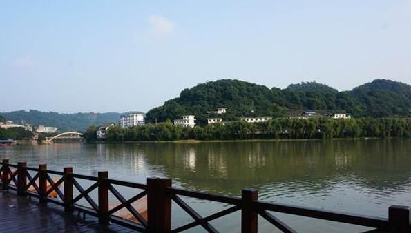 四川最小的县,面积不到峨边的一半,经济水平