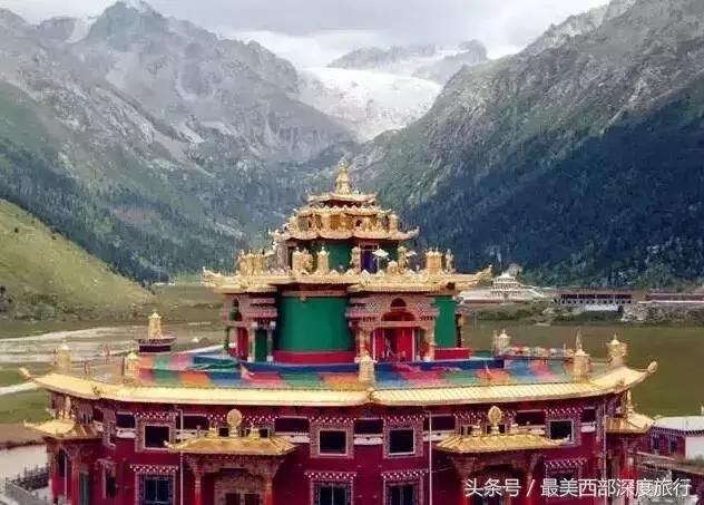 这条川藏线被称作信仰之路