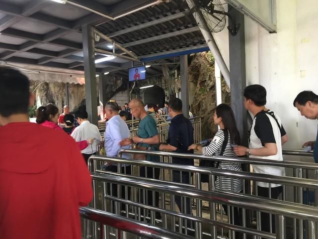 “游了银子岩,一世不愁钱”是否是真的?