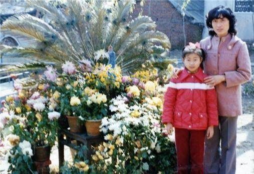 国家一级演员, 9次上春晚, 一首歌红遍全国, 却