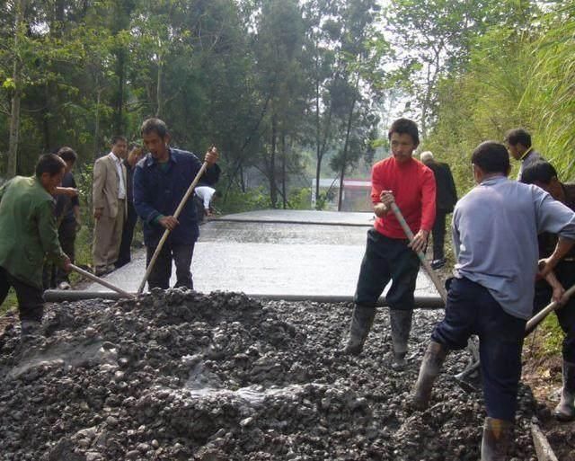 农村公路建设有新要求，六月份起将不再由村民掏钱，大家注意了