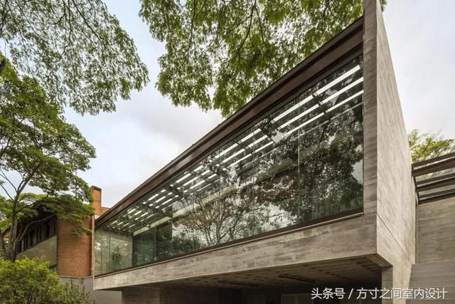 建筑师退休回家 自己改造的别墅