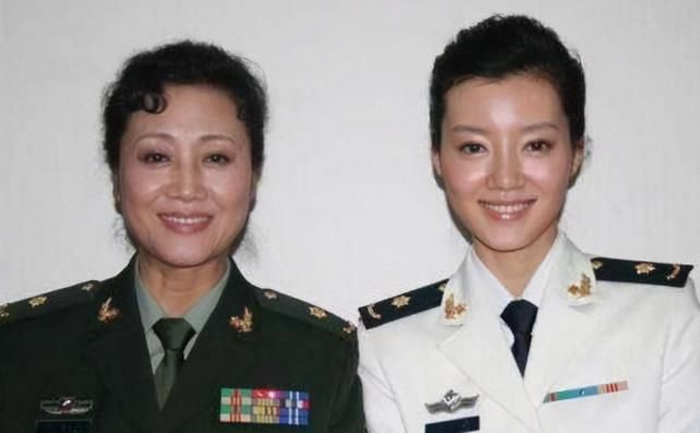 4对有颜值有名气的明星母女，第2对人人认识，第4对混得凄凉
