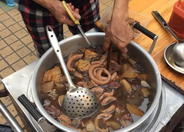 一碗西关味道的牛杂,陪伴着多少人的成长!