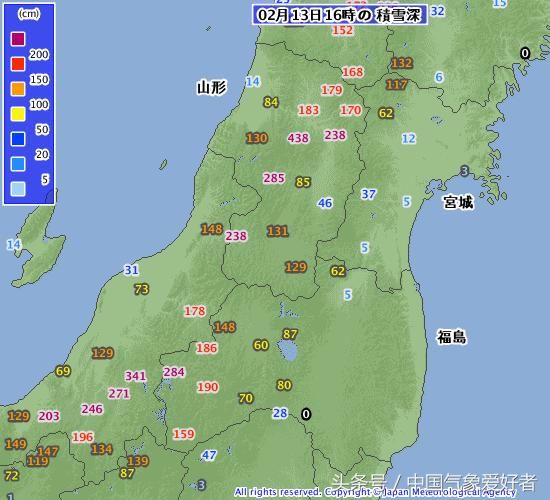 历史首次！日本暴风雪肆虐积雪高达4.3米！路边堆起壮观雪墙