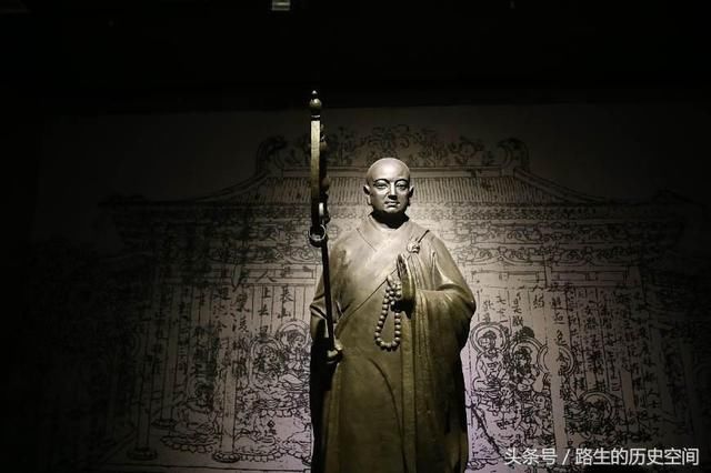 中国此民族自称“汉日天种”，世世代代为祖国守卫边疆，是白种人