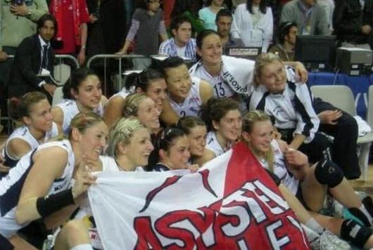 曾是中国女排的老对手,噩耗!意大利女排功勋不