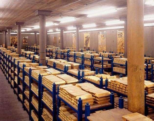 美国银行地下金库到底存了多少黄金?说出来你
