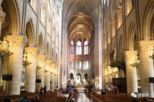 世纪悲剧!巴黎圣母院起火或为电线短路!再次敲