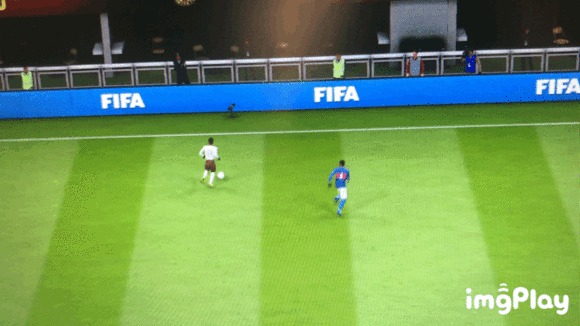 《FIFA19》实用假动作动图拆解分析 踩单车、