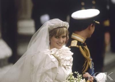 戴安娜王妃：比生在王室更不幸的是嫁到王室